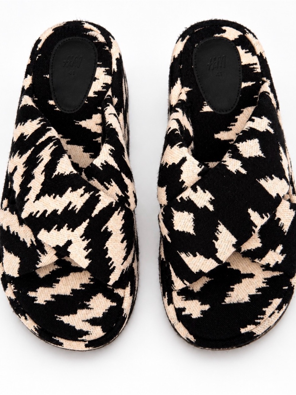 H&M Black & Light Cream Houndstooth Platform Slide Sandals Size 41/11